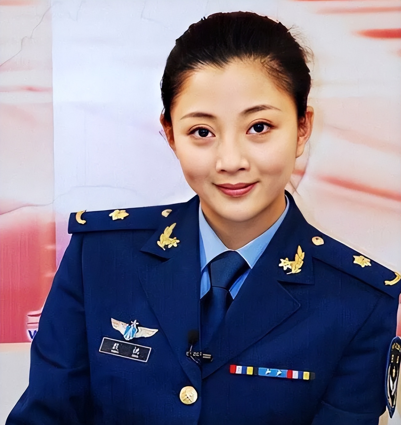 盘点8位演军人不招吐槽的女星,盘点那些演了军人的油腻明星