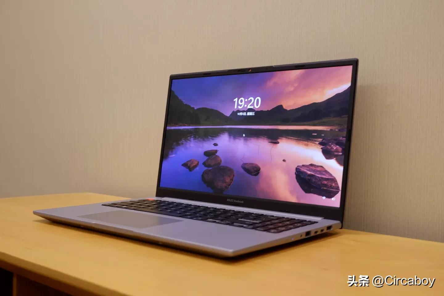 华硕无双可以升级扩展硬盘吗,华硕无双笔记本电脑加装固态硬盘