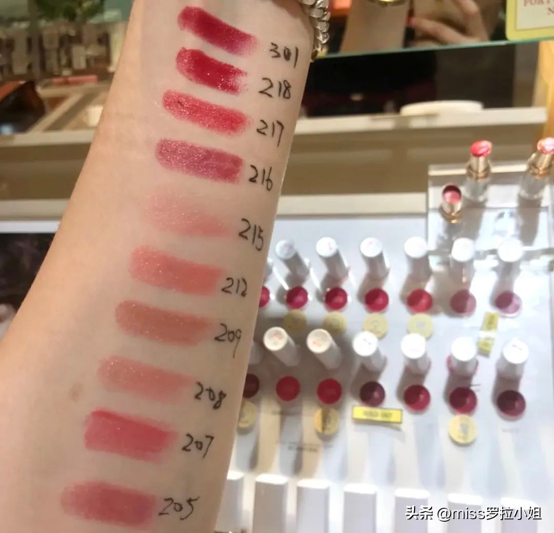 除了护肤品还有什么化妆品好,除了护肤品还能用什么保湿