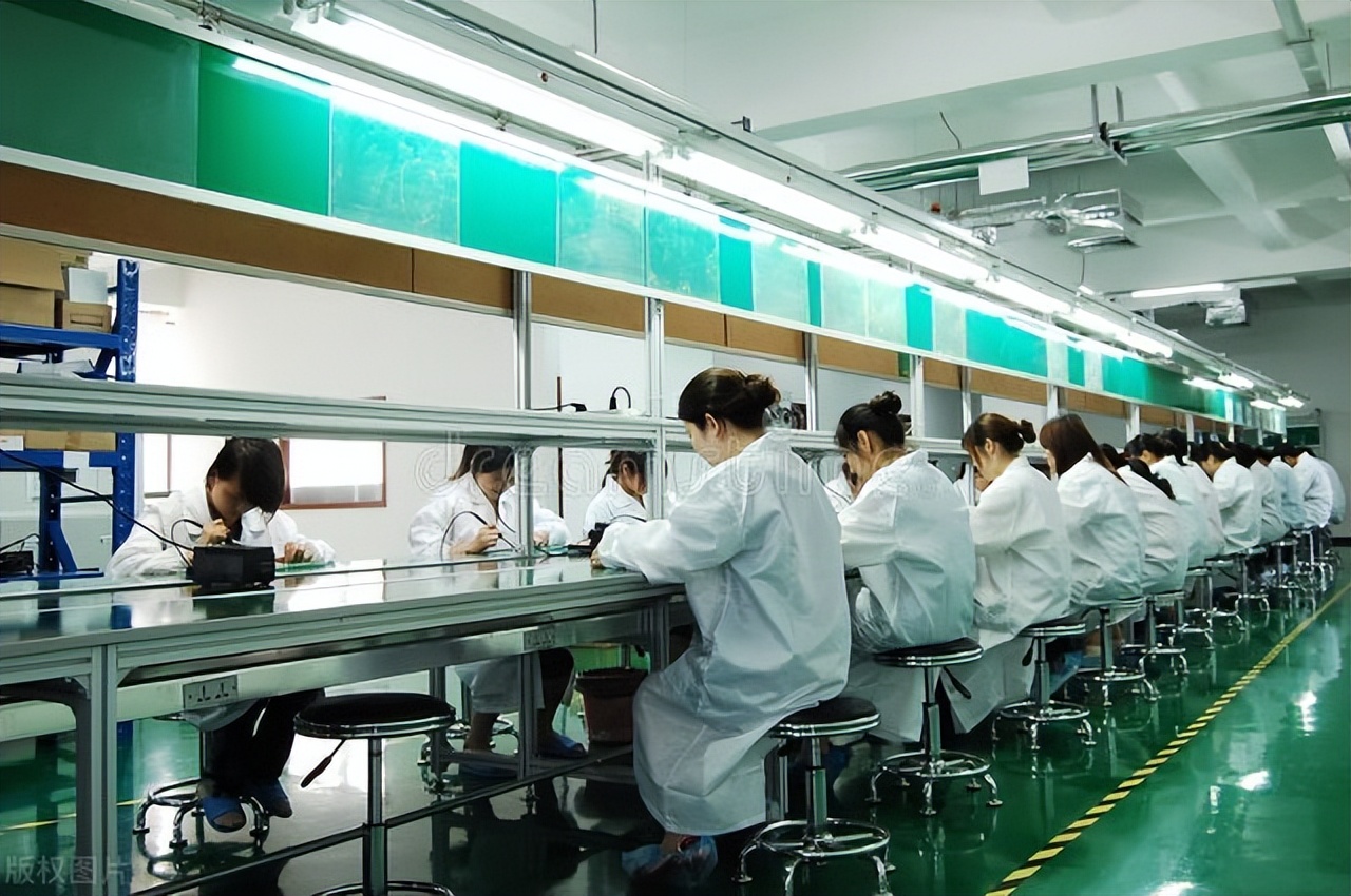 上大学有必要焦虑吗,上大学学费和生活费