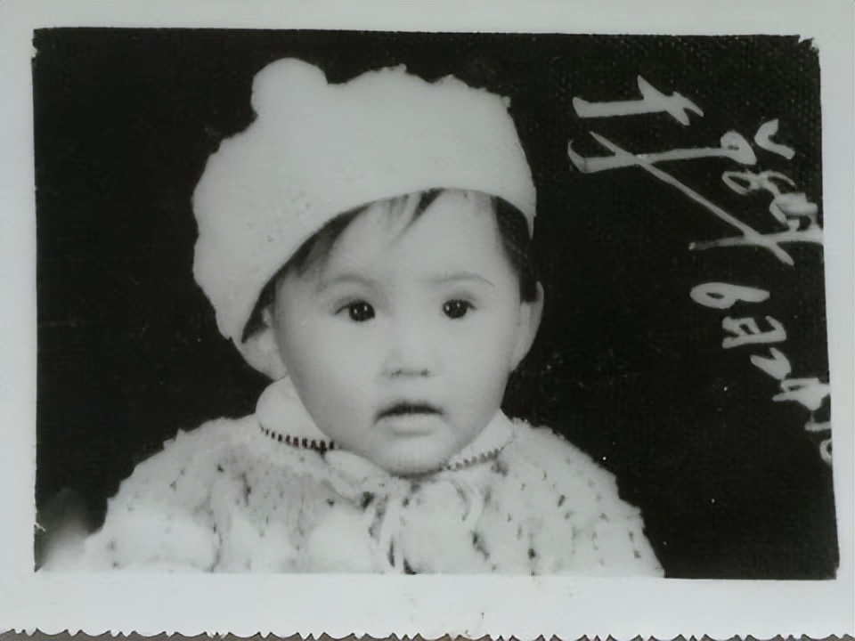 白静是怎么离世的,白静因为什么而死