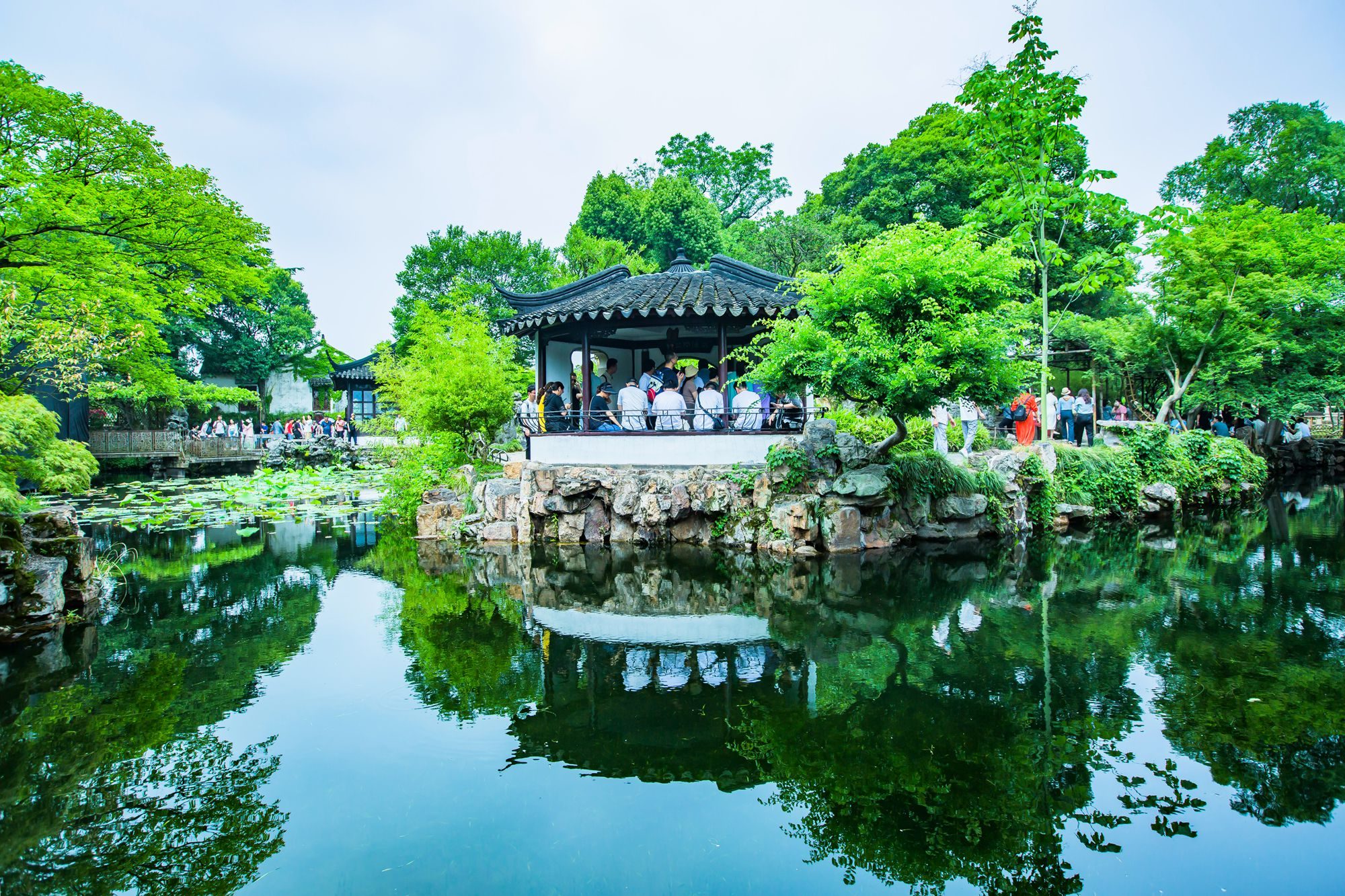 拙政园历届主人,苏州拙政园共经历多少任主人