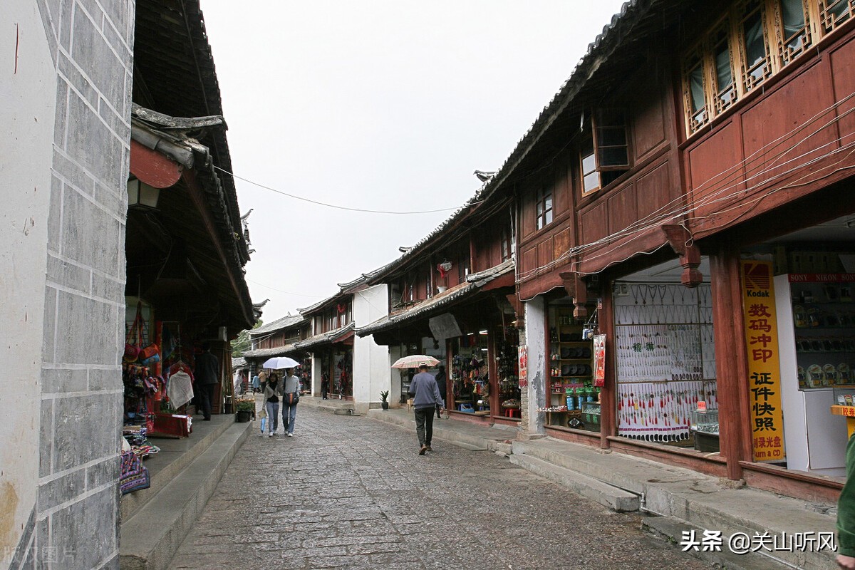 宅子前宽后窄好还是前窄后宽好,农村建房前宽后窄风水好吗