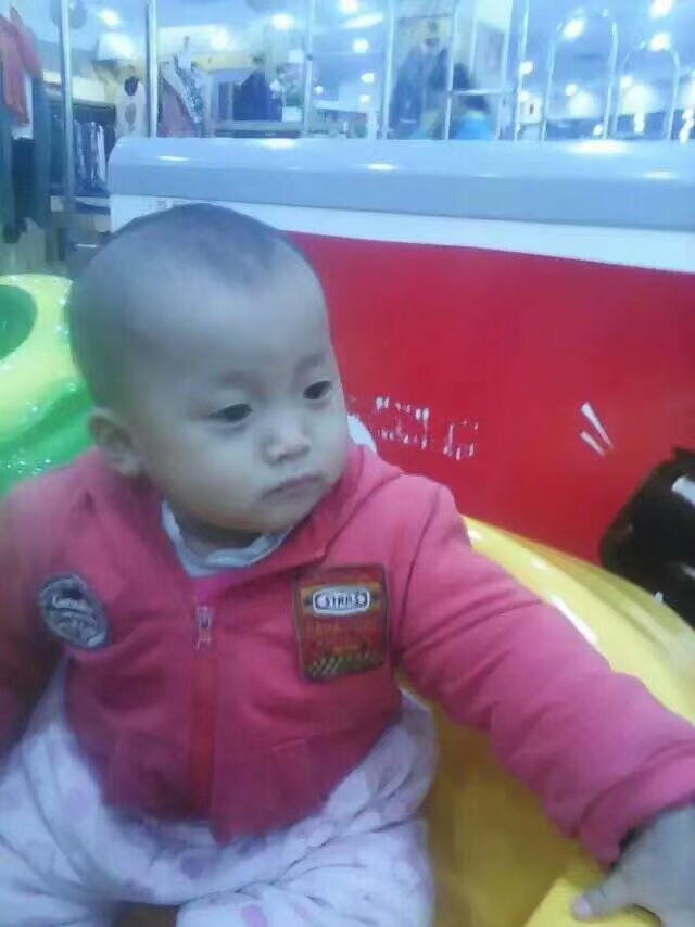 女士靠收废品月入过万,90后收废品月入过万