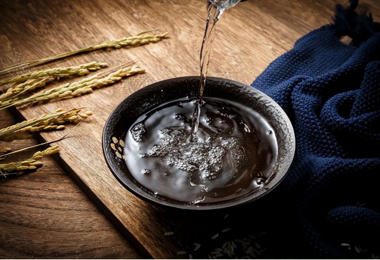 高价收酒赚多少钱,卖酒高价回收酒套路