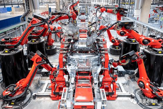 越南制造业惨遭重创,越南对中国的贸易逆差