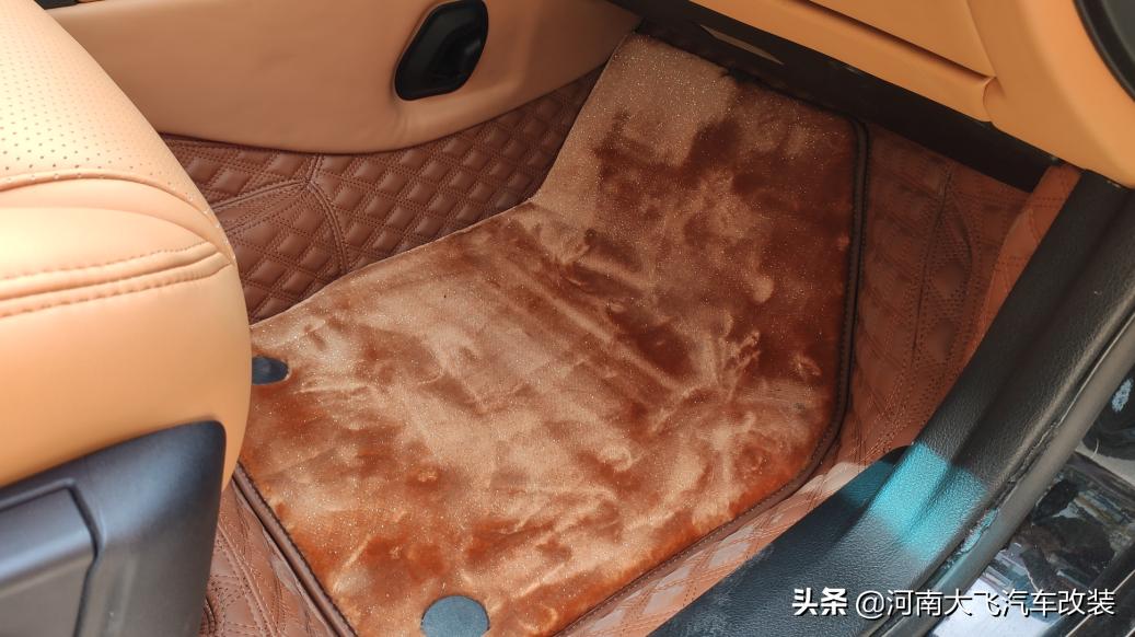 老款沃尔沃内饰布局,10年沃尔沃xc90改装案例