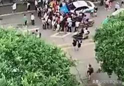 悲痛！校园内车祸细节曝光，小学生被老师开车碾压