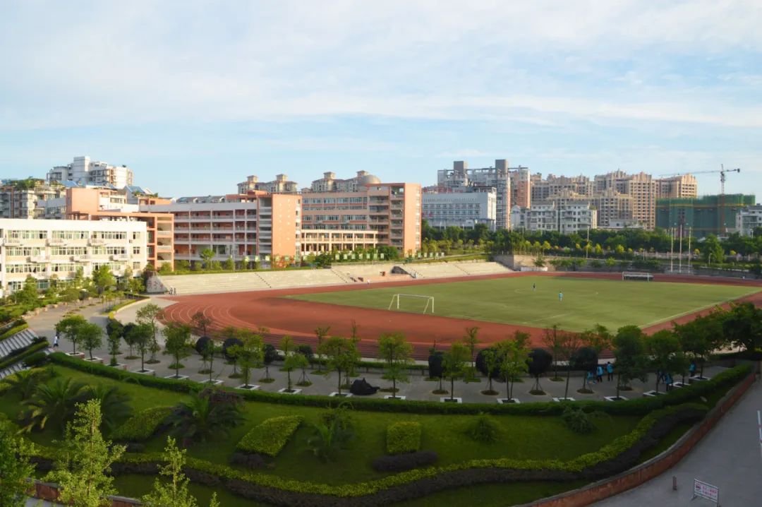 宜宾六中升学率怎么样,宜宾六中2014级