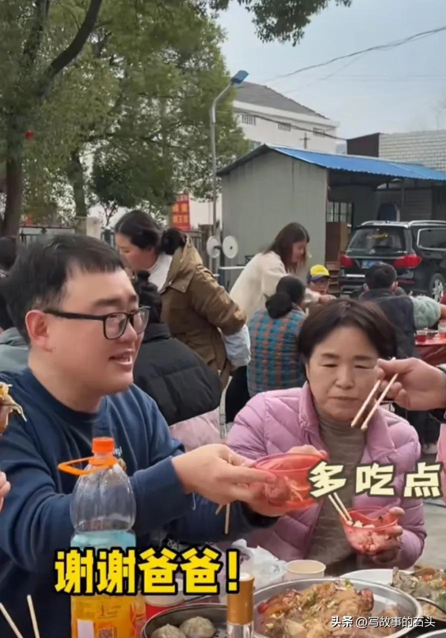 90后湖南姑娘远嫁韩国，婆婆待她如亲闺女，还跟她一起回中国过年