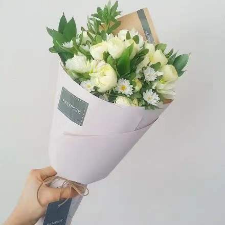 蕙心纨质的意思是什么,蕙心纨质的下一句