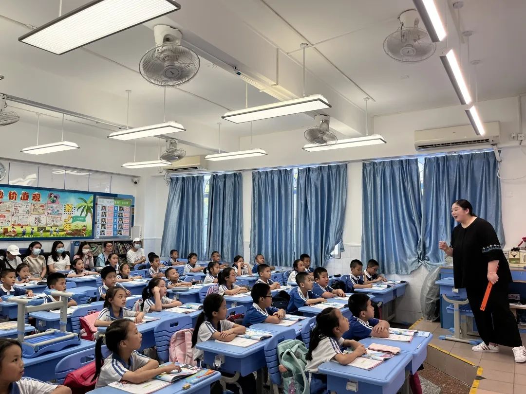 武鸣区红岭小学家长开放日,红岭实验学校上沙小学教师节表演