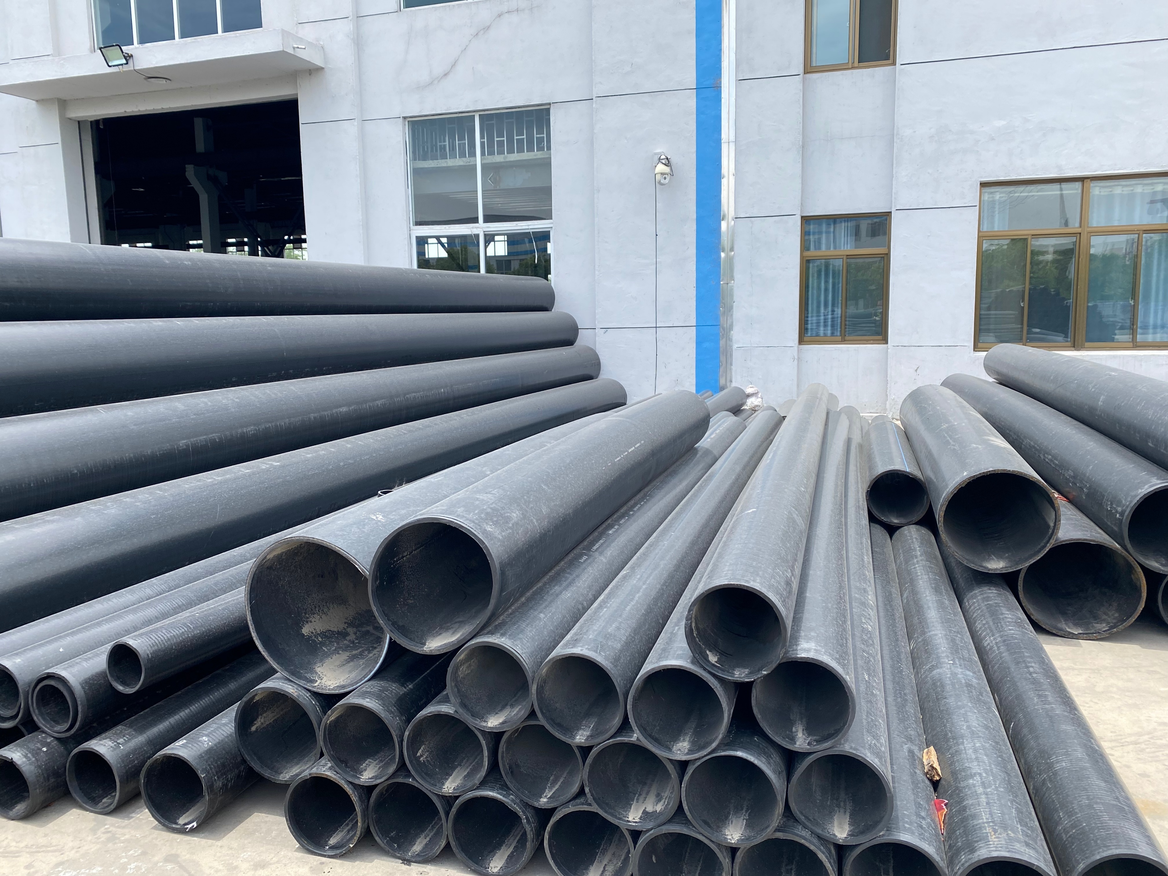 钢丝网骨架聚乙烯复合管怎么样,钢丝网骨架复合管特性及应用领域