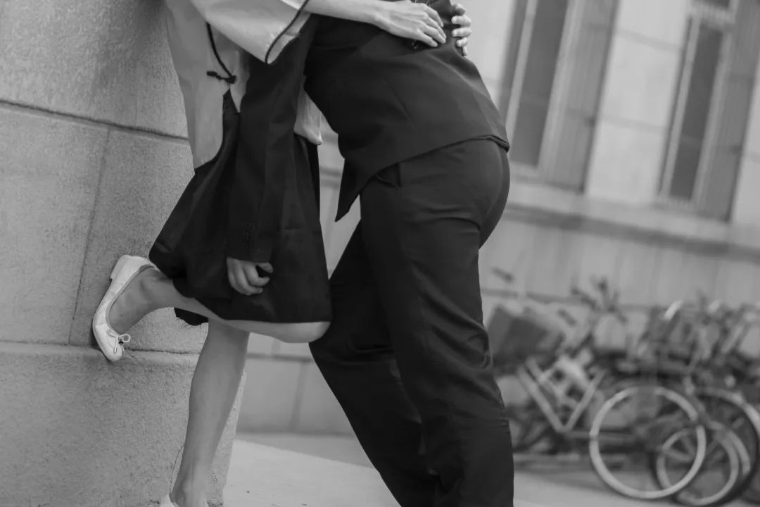 YANSELF摄影师联盟同题创作——爱情（2023年04月第八期）