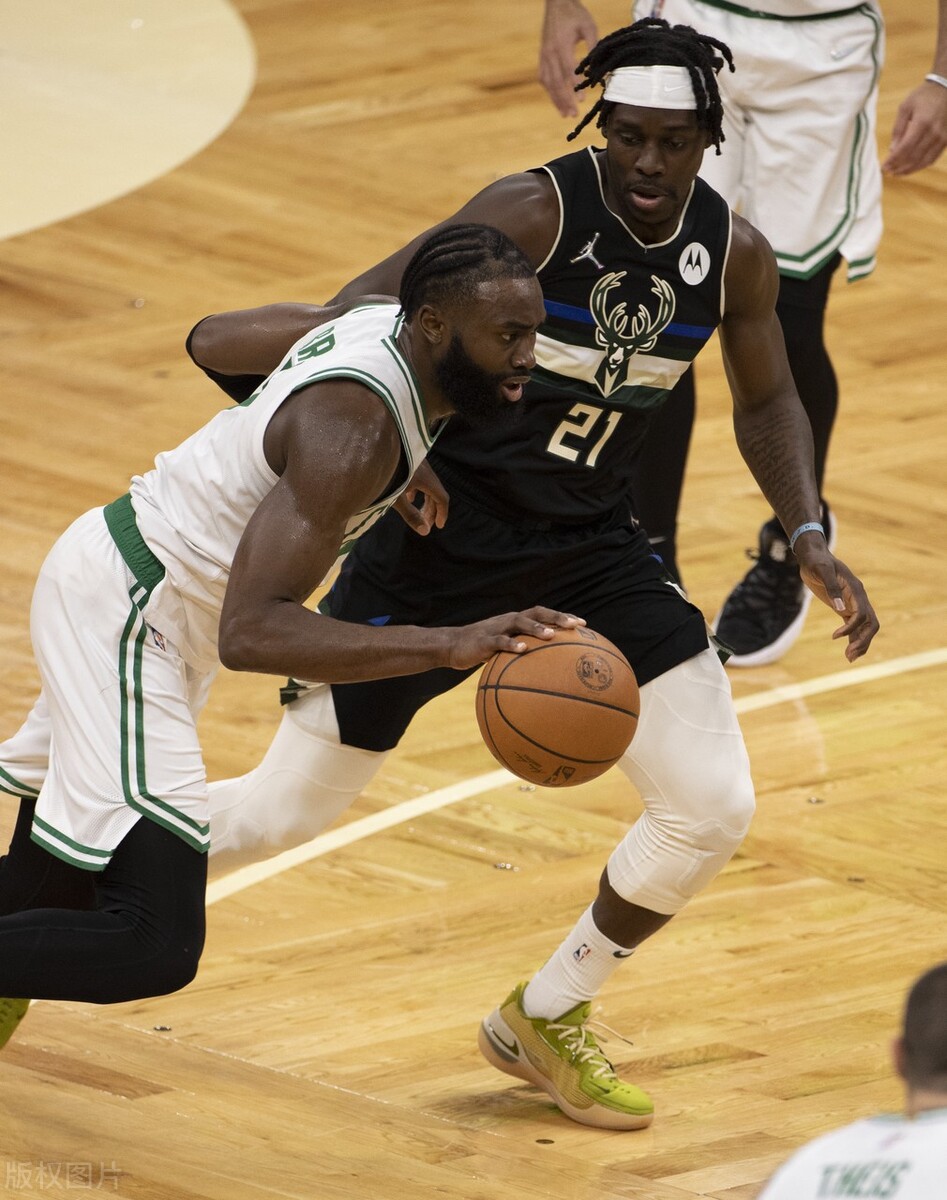 美媒盘点下赛季球员薪资前20名,美媒发布nba前十球星