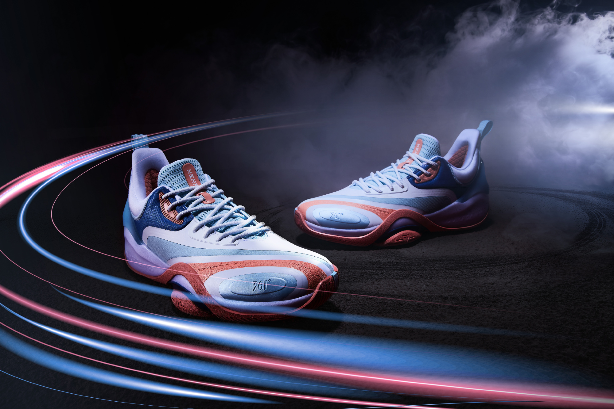 黑马来袭！361度后卫鞋帅翻，洞洞鞋好评，休闲款撞脸库里8？