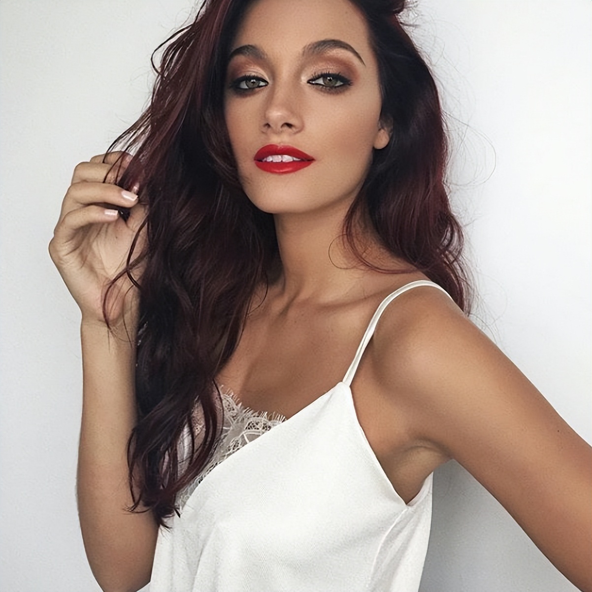 各国太太团身材,世界杯太太团惊艳全场颜值排名