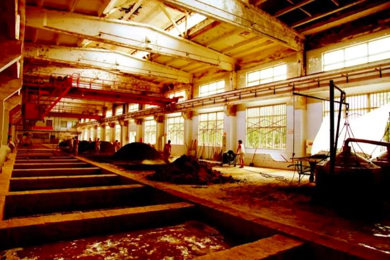 英国游客组团来到中国游玩,英国游客来到中国的表现