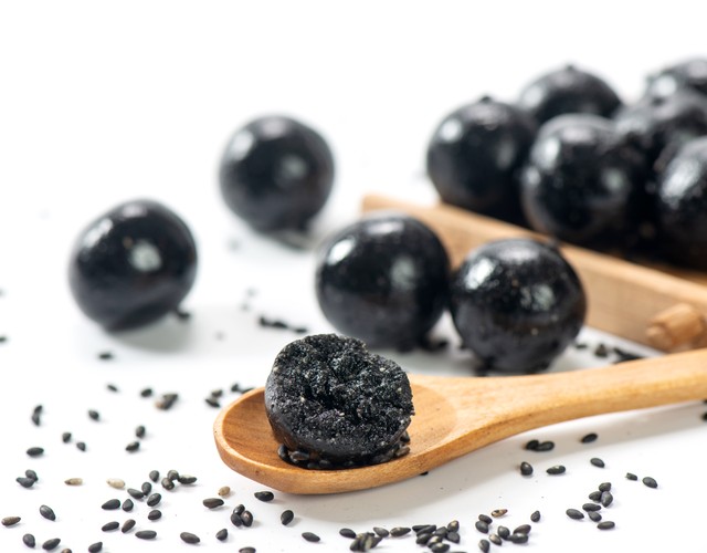 肾虚脱发头顶头发稀少,腰膝酸软脱发牙齿松动