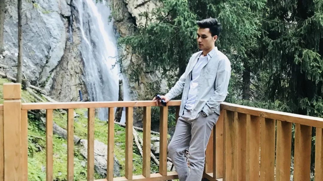 优秀的新疆小伙,优秀的新疆男孩