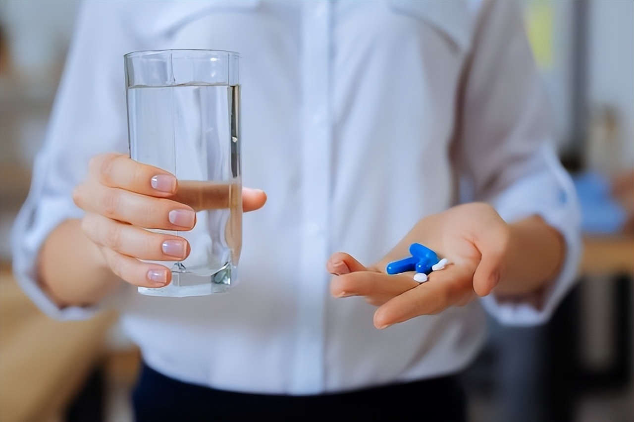 阳了嗓子疼的厉害吃什么药,阳了以后嗓子疼的厉害吃什么药