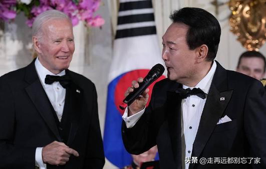 一国总统甘愿做美国“代理人”，并且尽显奴性，我们一定要警惕！