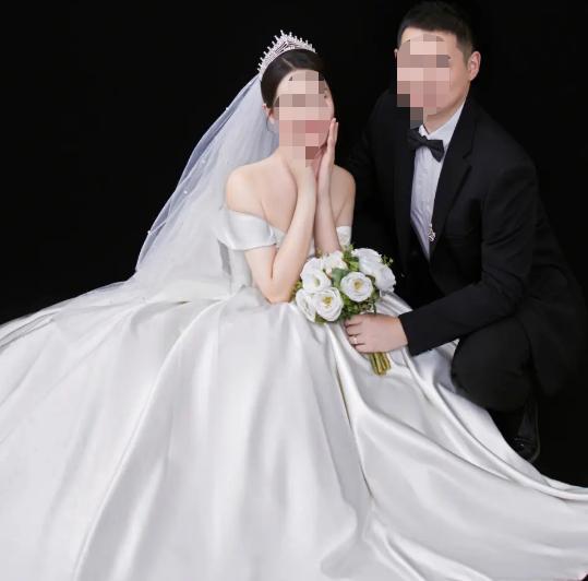 丈夫外出打工,发现妻子其隐私部位异常,妻子:是你表哥强迫我