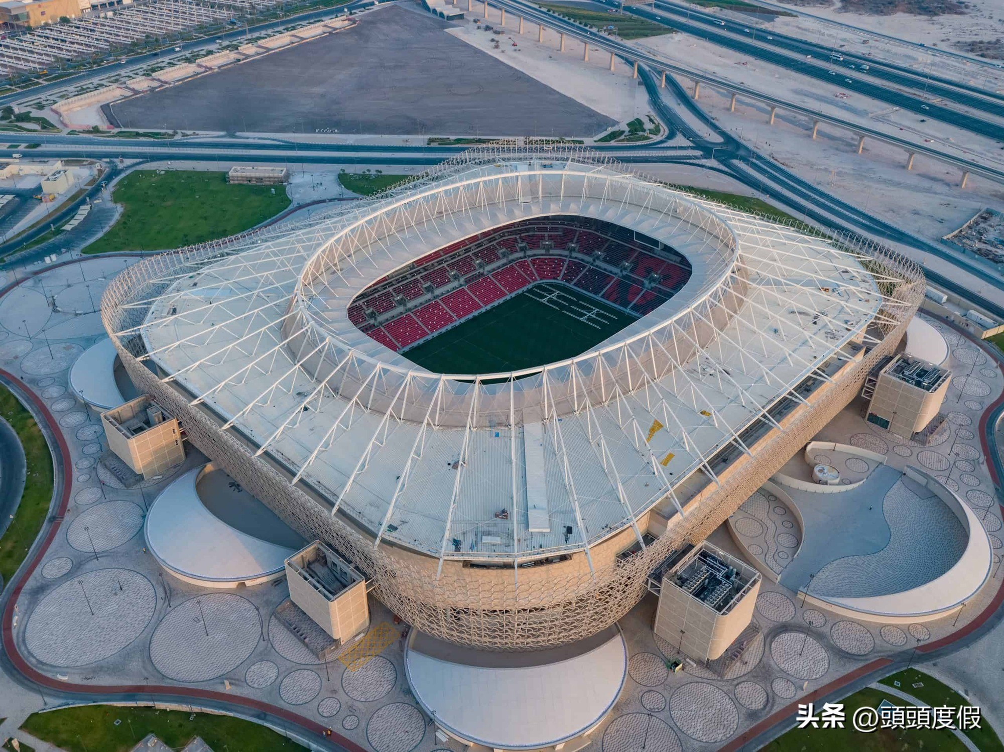 世界杯各国美女球迷大集合,世界杯漂亮女球迷冲进球场