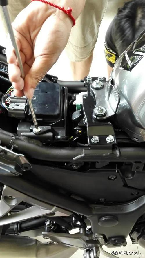 冬天摩托封车有哪些注意事项,电喷摩托车冬天怎么封车