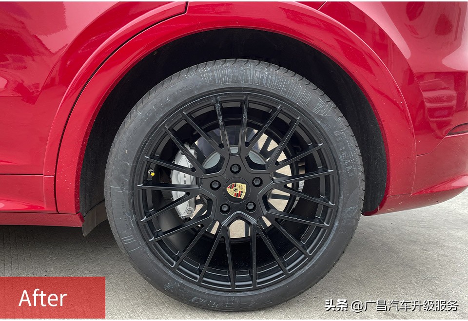 保时捷卡宴2023胭脂红颜色,保时捷卡宴老款升级黑红