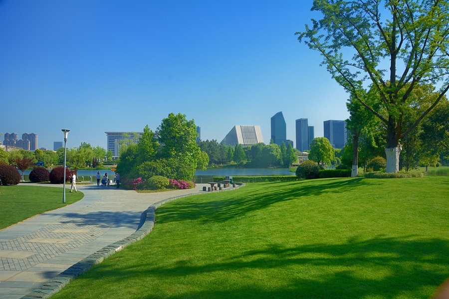 玩耍是孩子长大的方式,玩耍是小孩子的工作