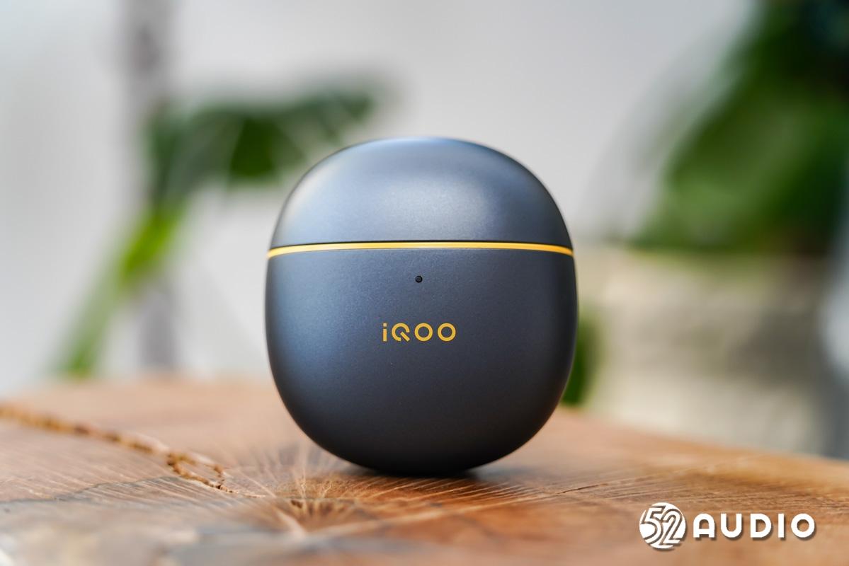 iqootwsair真无线耳机音质测评,iqoo蓝牙耳机tws1和2测试看电影