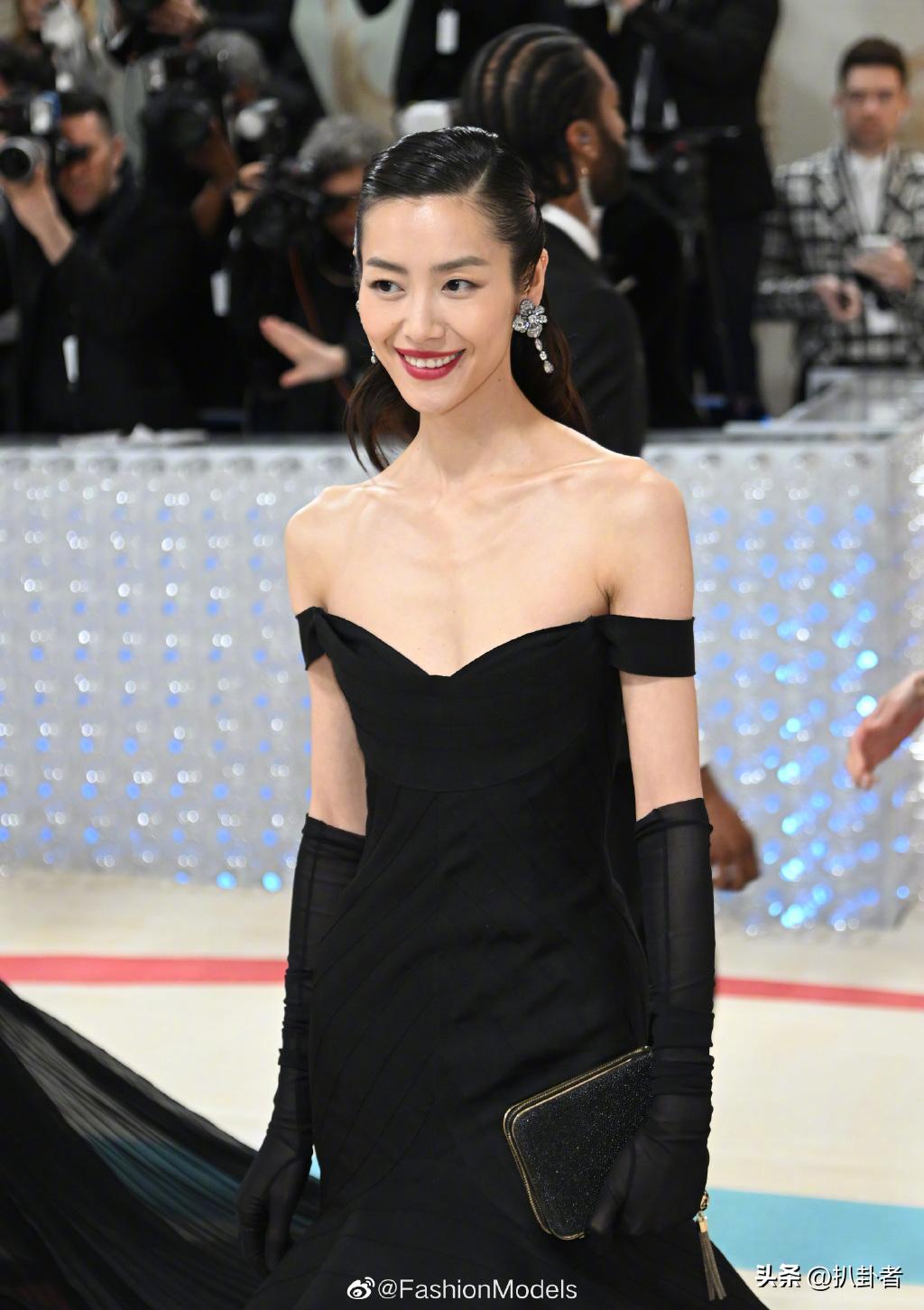 metgala蔡徐坤神图,metgala蔡徐坤同框