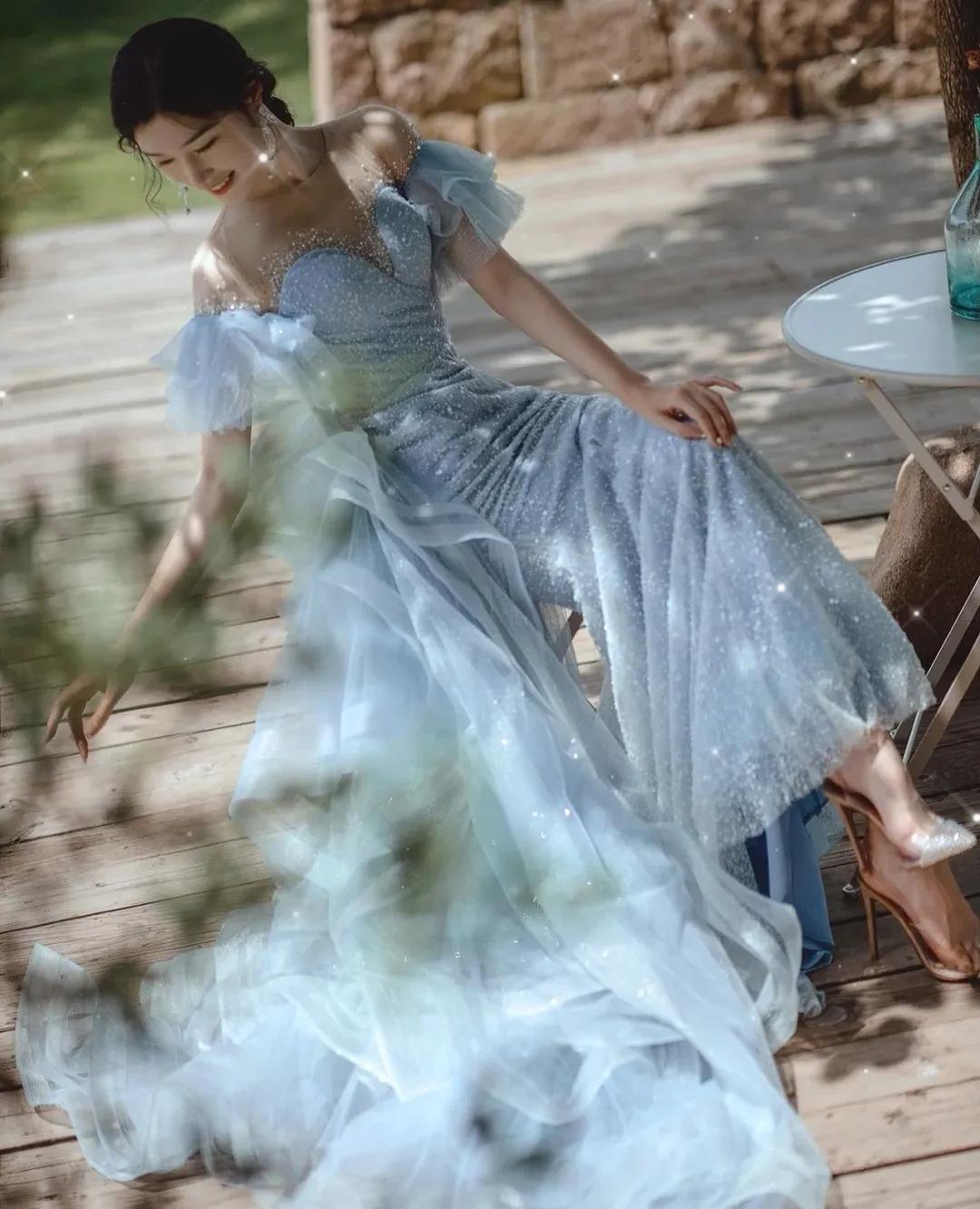 冰晶蓝的温柔浪漫，自带纯洁气息