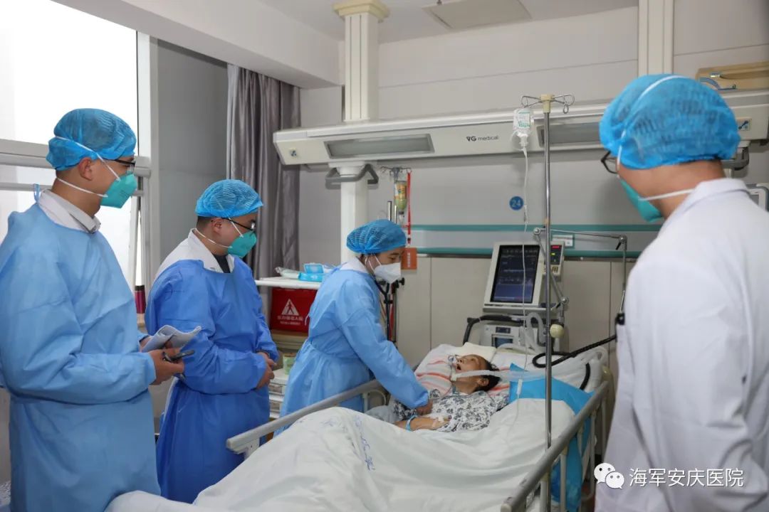 坚守重症监护,坚守岗位奋战抗疫急救第一线