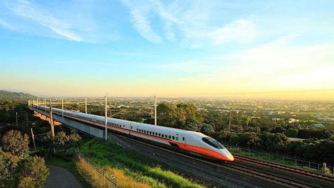 7月10日上午新消息，台海局势变化：中方宣布对日本“全面禁令”