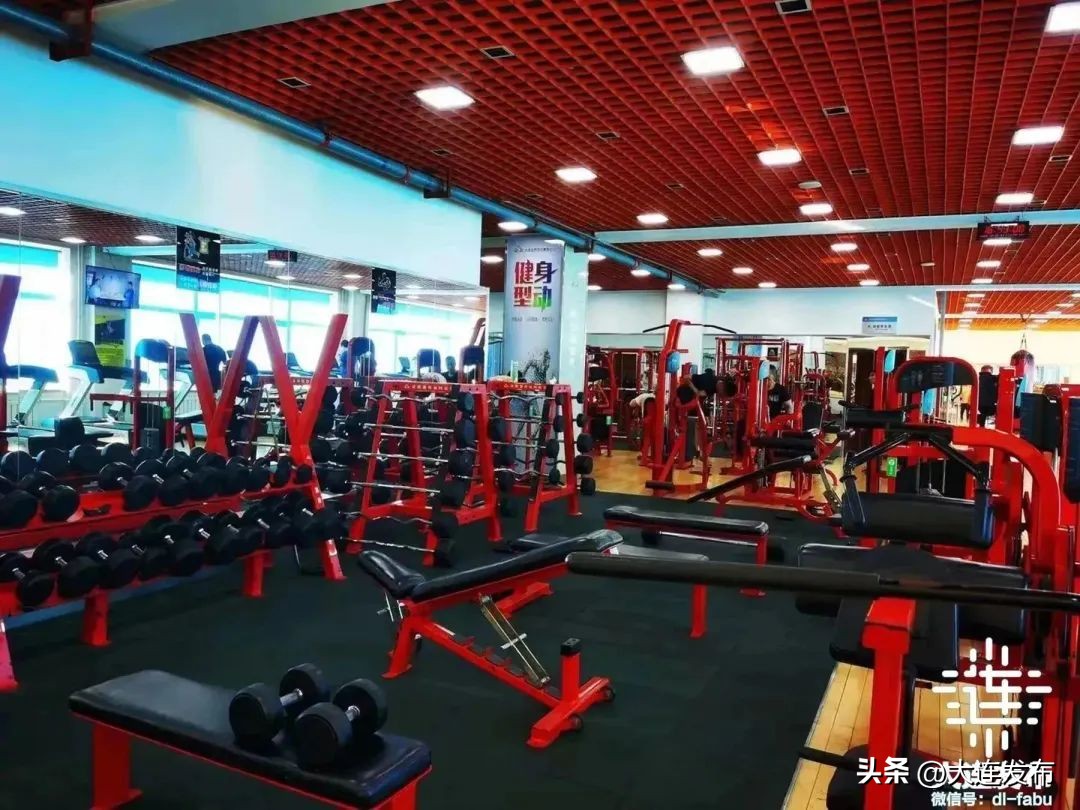 家门口室内新运动馆,家里的运动场地