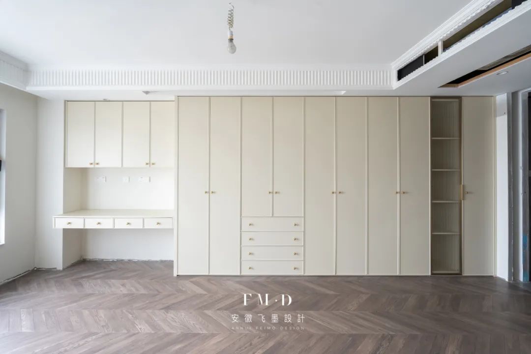 井井有条的收纳,小卧室收纳得井井有条温馨舒适