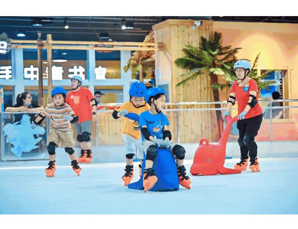 周末来首创奥莱冰冻星球，开启你的冰上冒险之旅