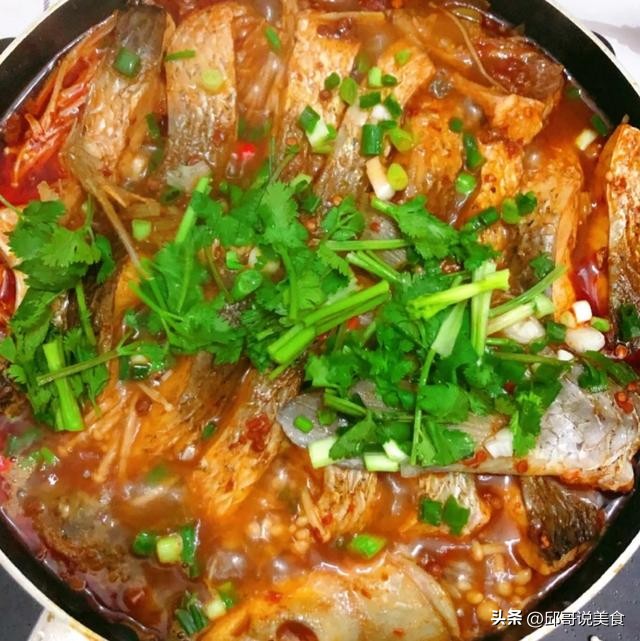 秋季吃这种鱼润燥又养胃,秋季推荐常吃3种食物