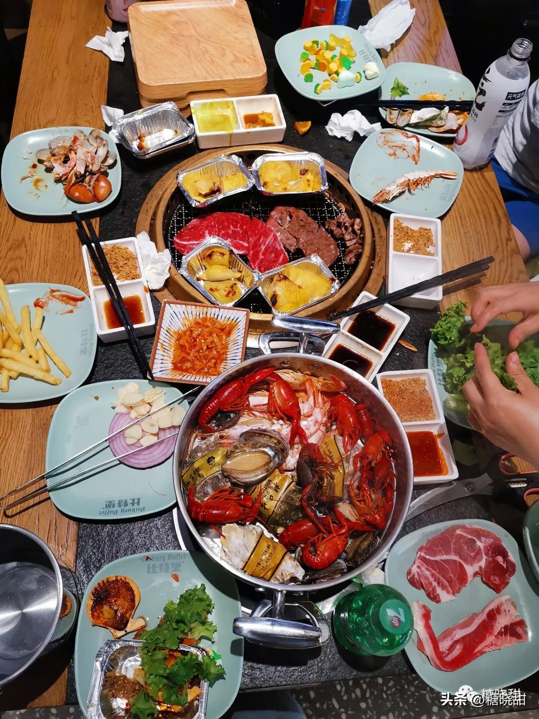 美食探店看着蒜蓉虾流口水,海鲜鲍鱼小龙虾螃蟹