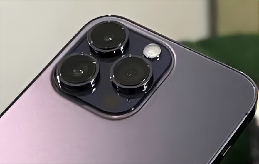 苹果旗舰和安卓旗舰怎么选,入门版iphone与安卓旗舰机怎么选