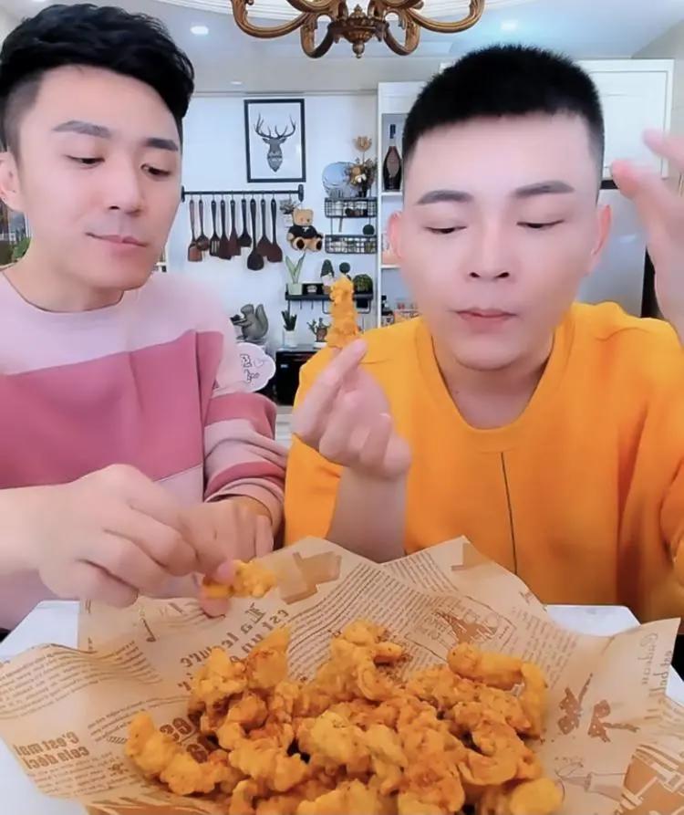 直播带货主播坑位费标准,直播带货的主播可以赚多少钱