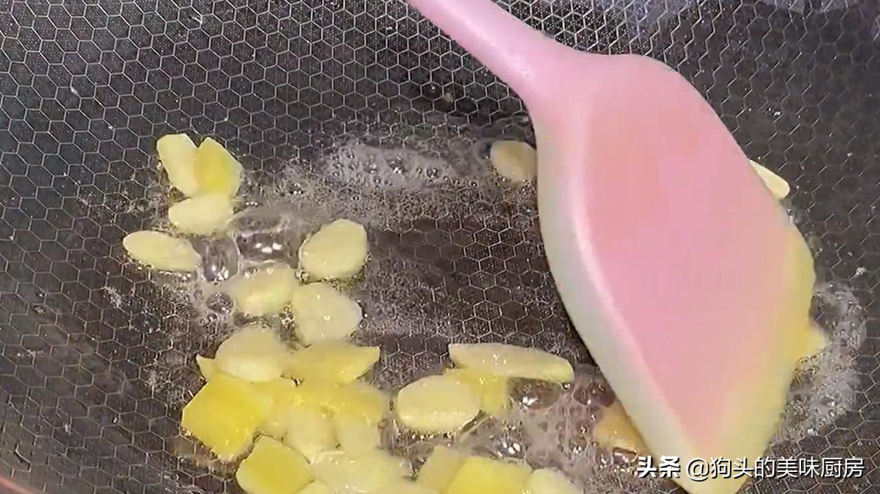 教你鱿鱼的海边做法不清蒸不白灼,鱿鱼最好吃的做法教程