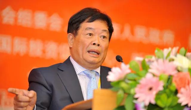 女人40岁以后做什么体面的工作,年轻人选择什么工作最赚钱且稳定