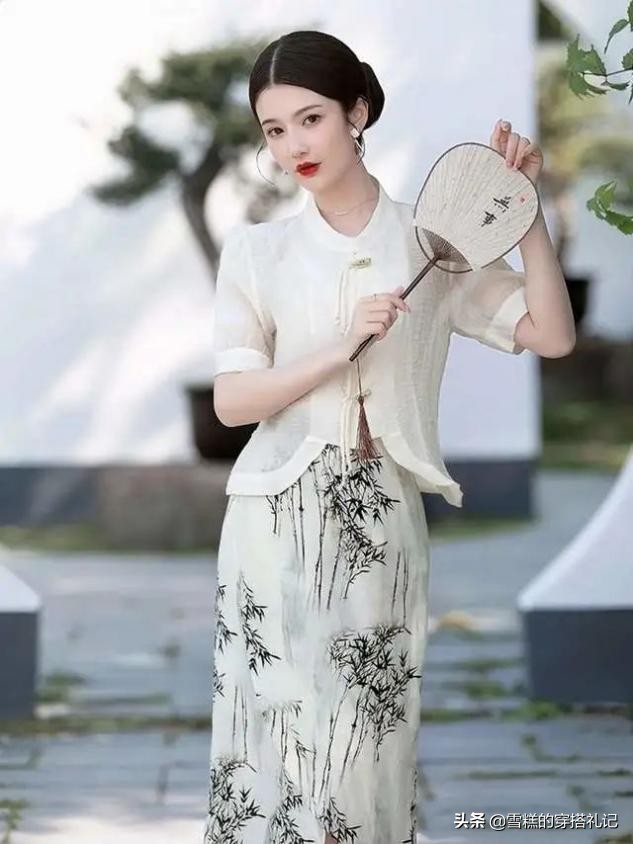 最流行40岁的打底中长款裙,40岁直筒裙时尚洋气