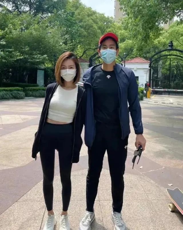 男星被爆,某男星被曝