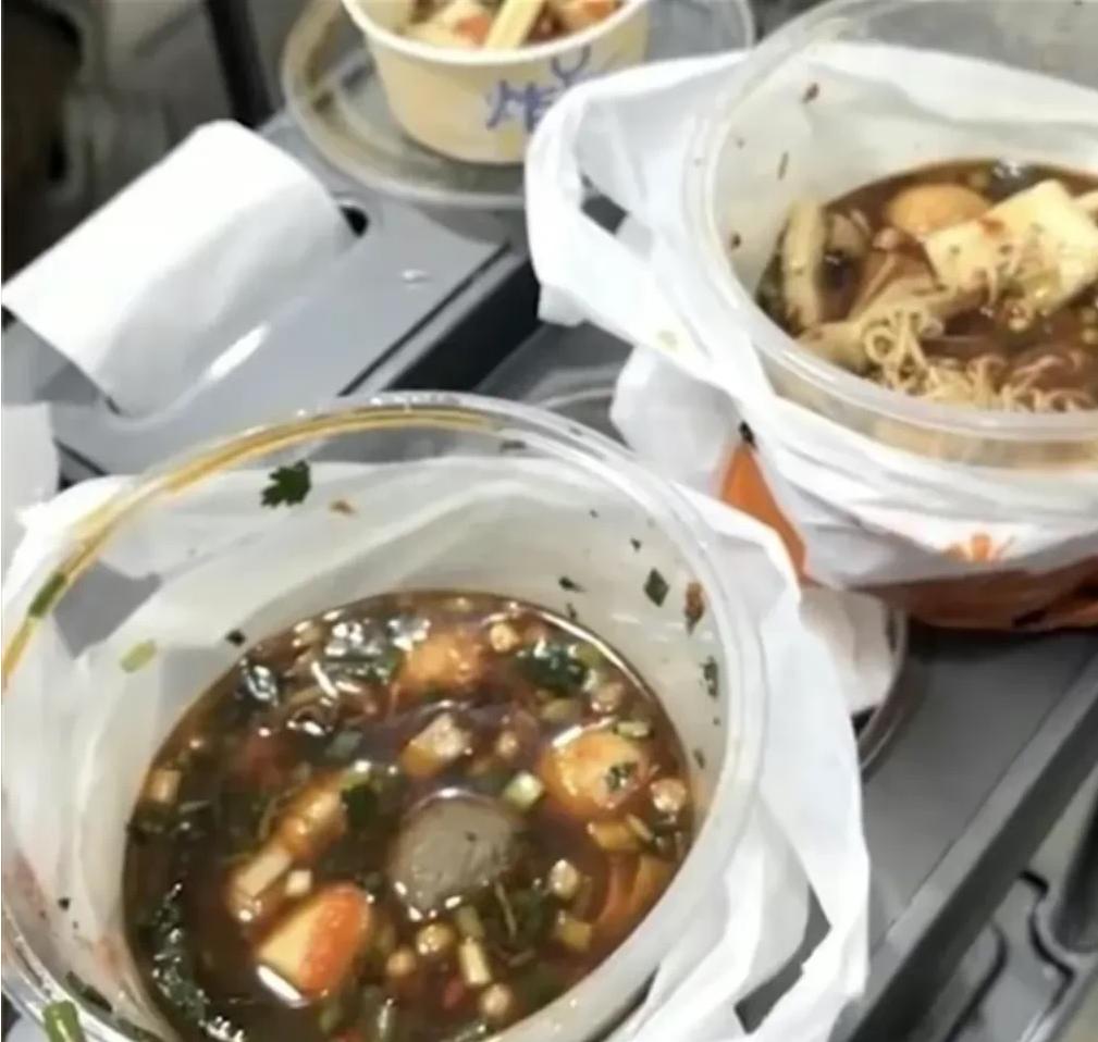 最便宜的麻辣烫几块钱,长沙麻辣烫86元摊主是谁