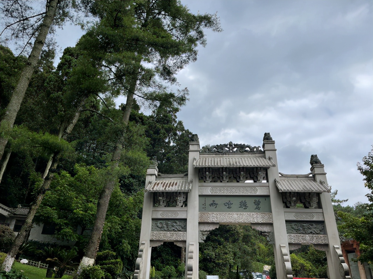 昆明一座让人流连忘返的城市,被低估的旅游城市昆明