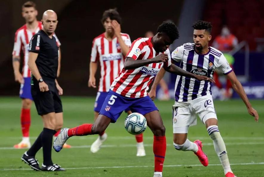 周六英超前瞻热刺vs埃弗顿,周六足球比赛结果怎么样